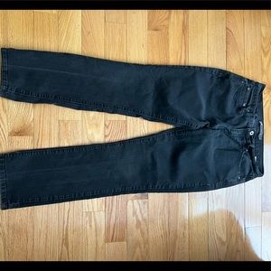 Women’s black 505 straight leg Levi’s jeans